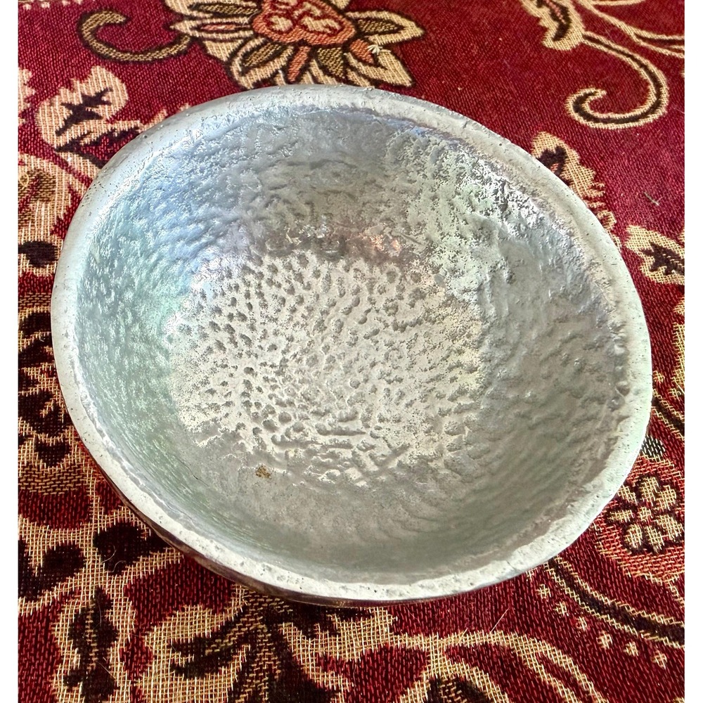 Vintage Sand Cast Aluminum Footed Bowl, Textured Interior, 3-Legged - Picture 2 of 6